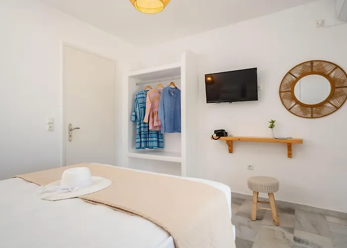 Celestial Seaview Apartments- Ariadne Naxos City